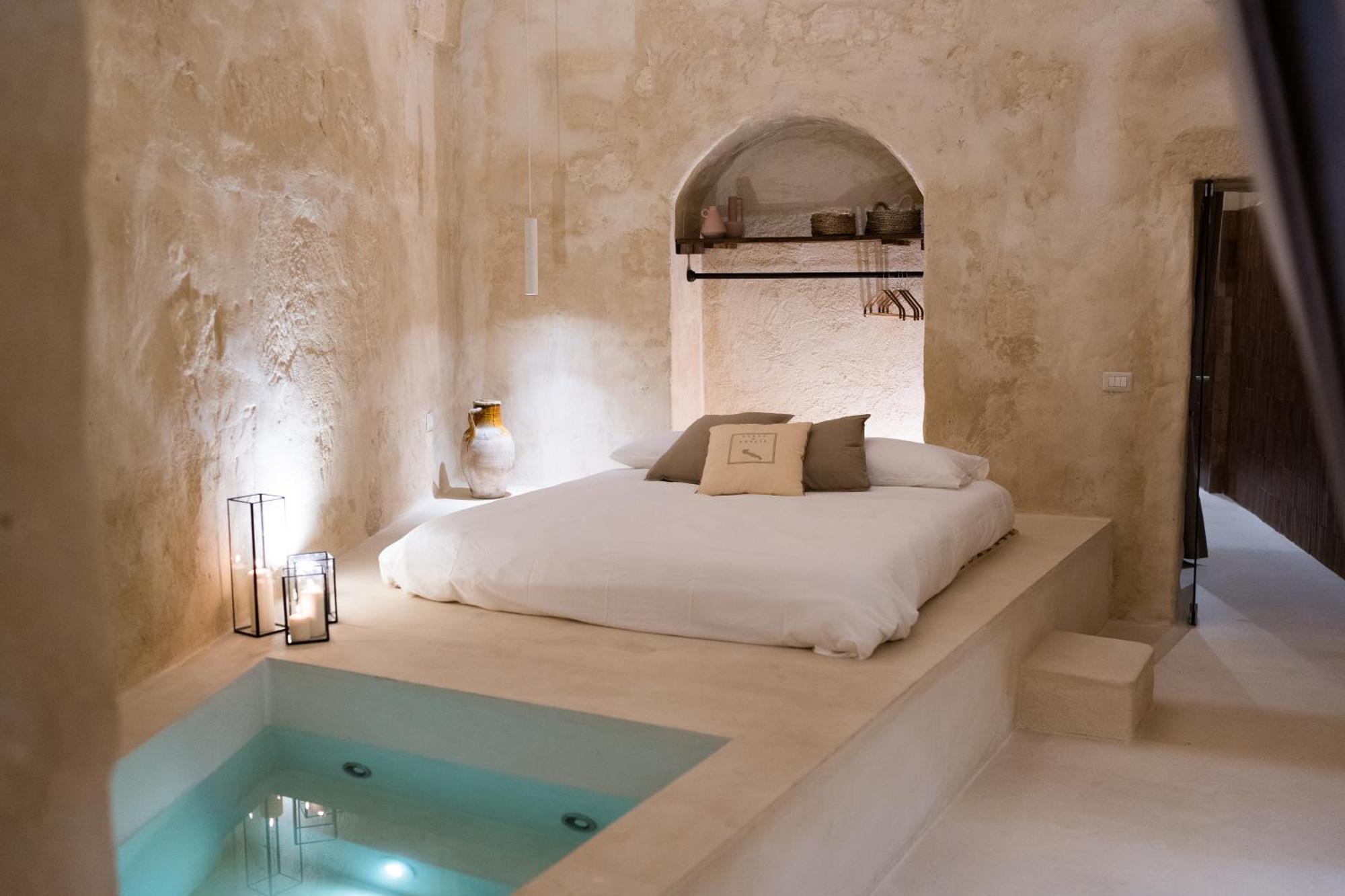 Il Suq Lecce Luxury Apartment Bagian luar foto